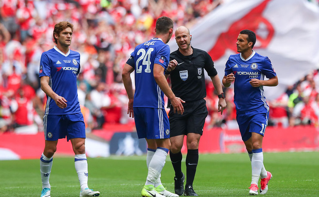 了巨大的潜 了巨大的潜