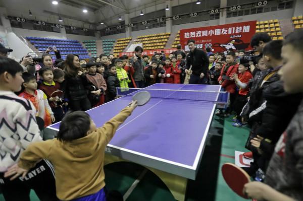 冲击八强甚 冲击八强甚