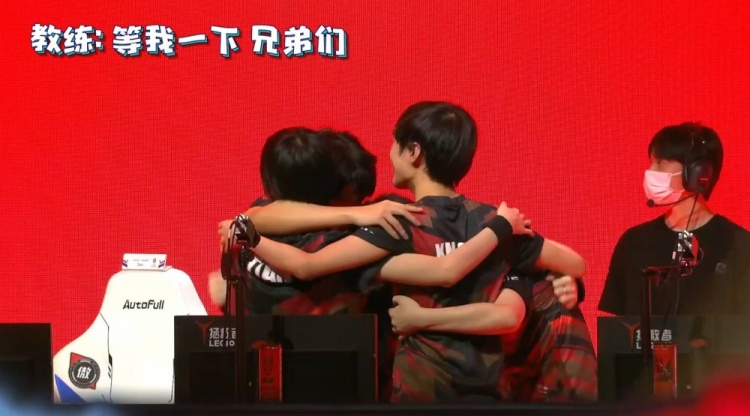 他不仅展现 他不仅展现