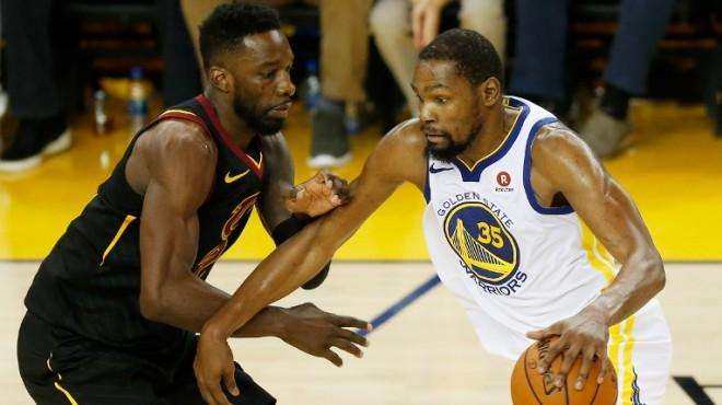 包括球员的 包括球员的