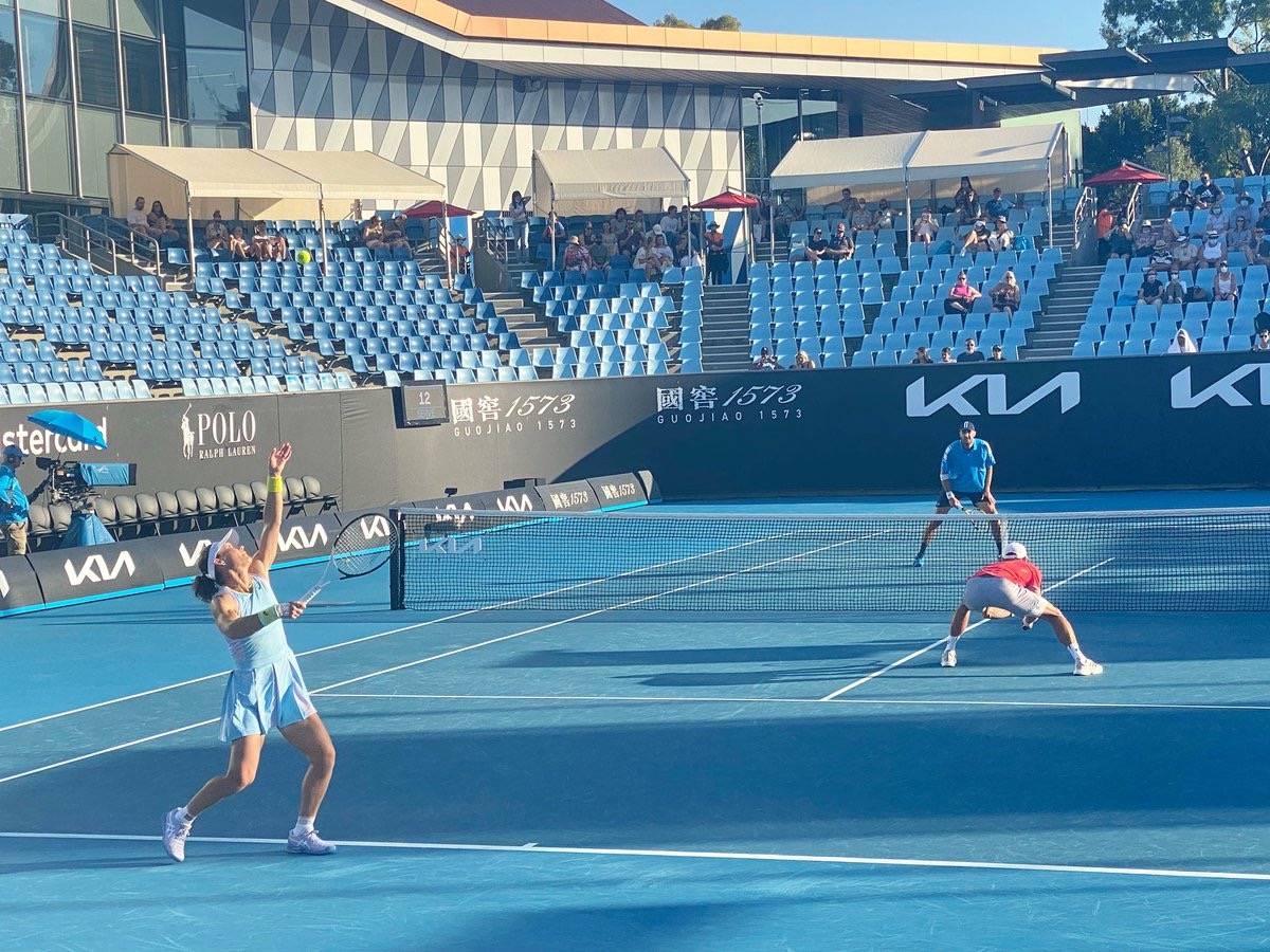 样被高度重 样被高度重