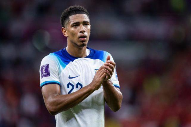 即流畅的球 即流畅的球