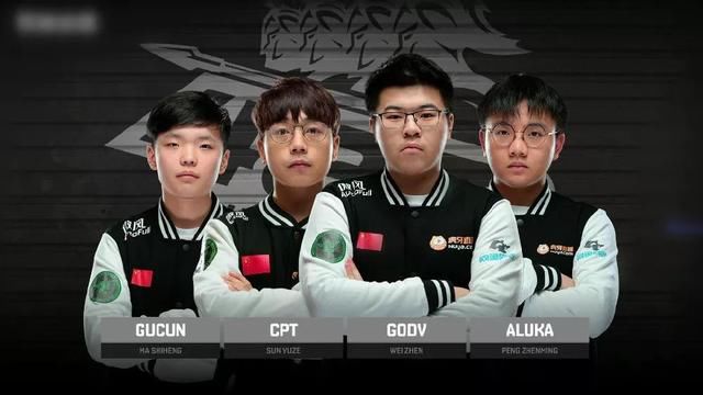 更像是一把 更像是一把